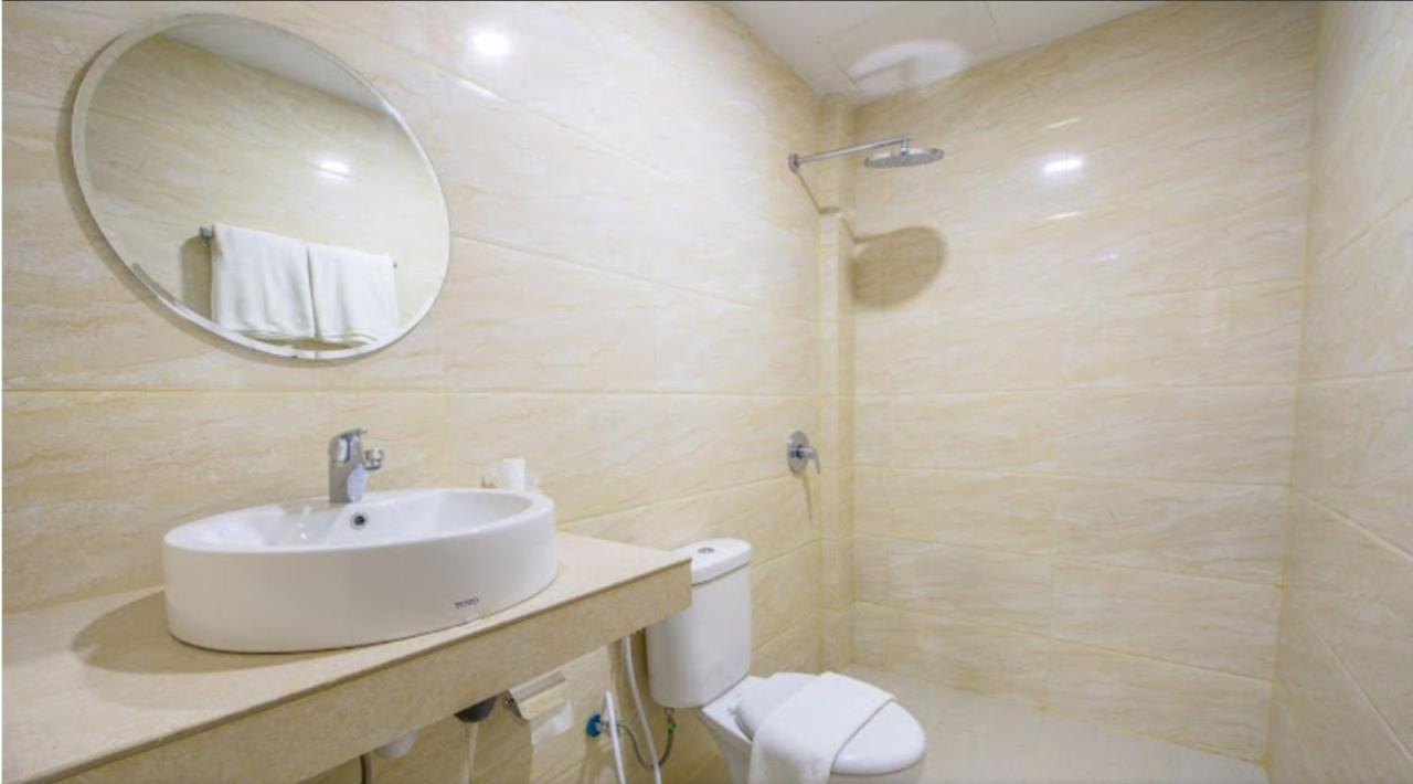 Osaka Hotel Batam 纳柯亚 外观 照片