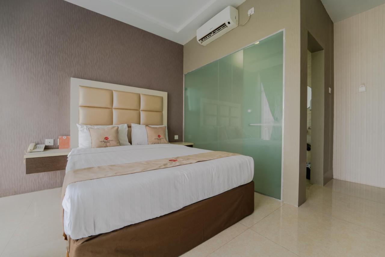 Osaka Hotel Batam 纳柯亚 外观 照片