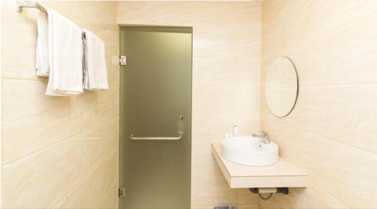 Osaka Hotel Batam 纳柯亚 外观 照片